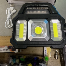 LED лампа портативная с солнечной батареей YD-2205A - "Модная Тачка" магазин автоэлектроники